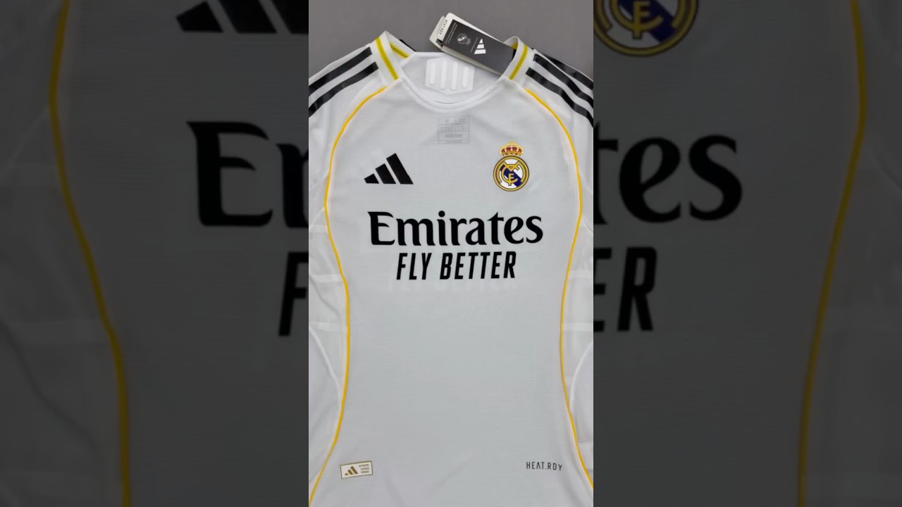 2025 / 2026 nueva camiseta de fútbol para jugadores locales del Real Madrid