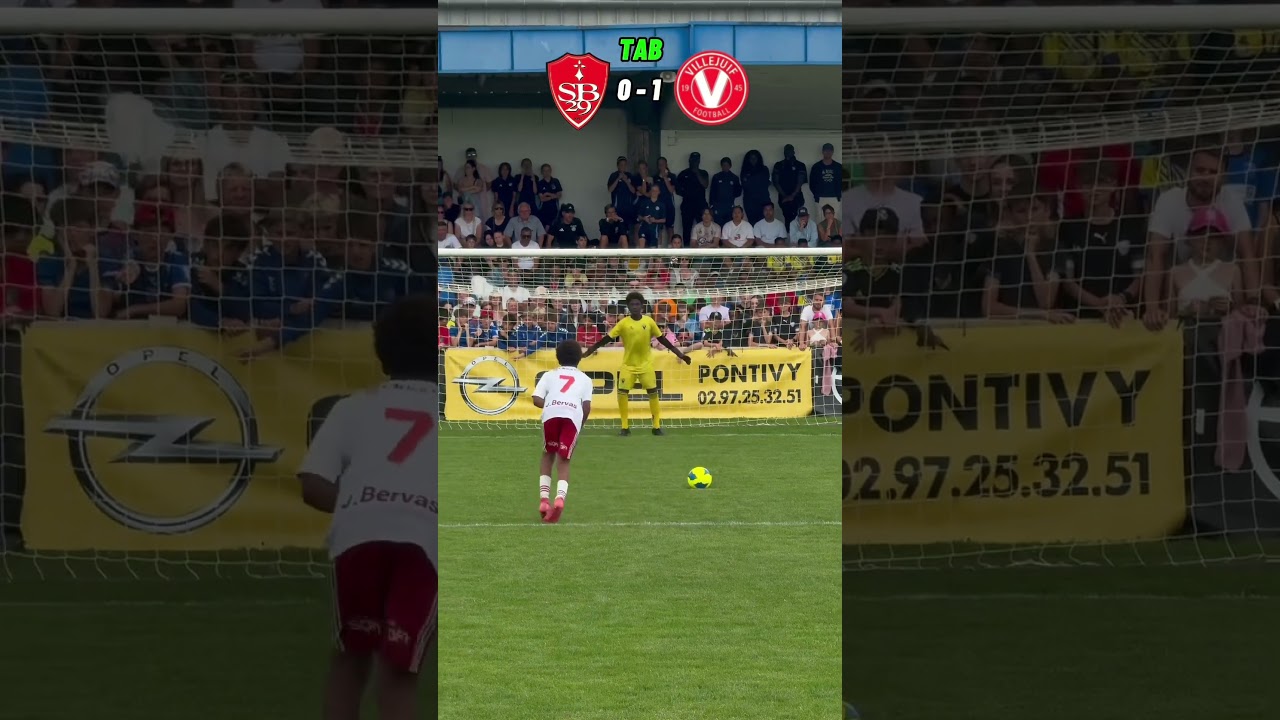 Il arrête tout et tente la panenka 🤣🤣