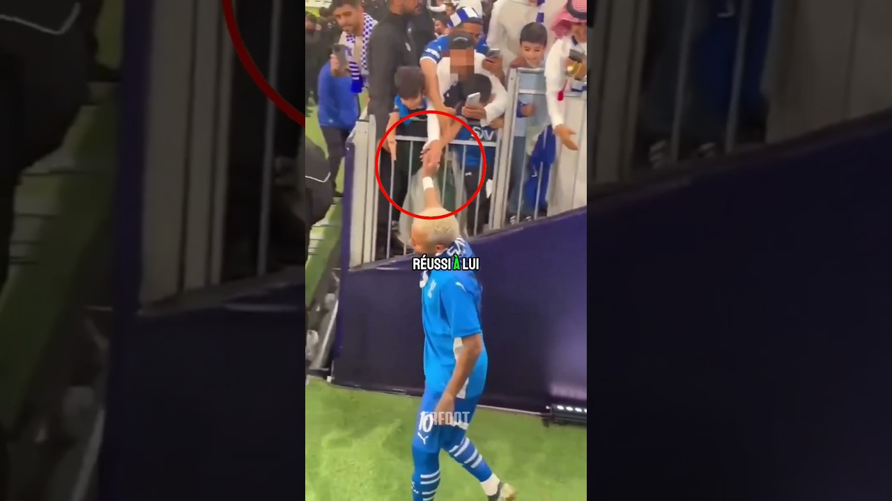 QUAND UN FAN VOLE LA BAGUE DE NEYMAR 💍😱 #football #shortvideo #shorts #foot