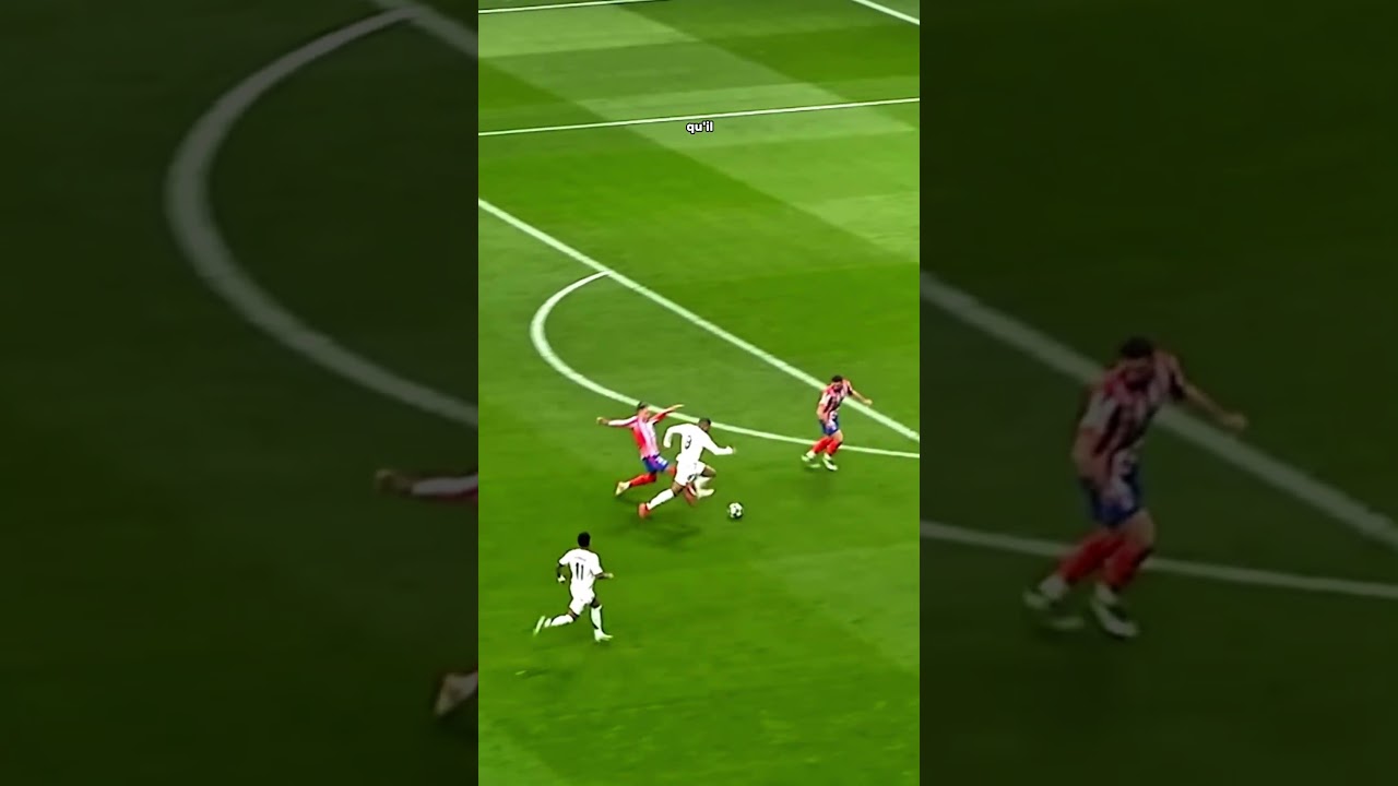 Comment bien dribbler au football #football #ronaldinho #mbappe #messi #ronaldo