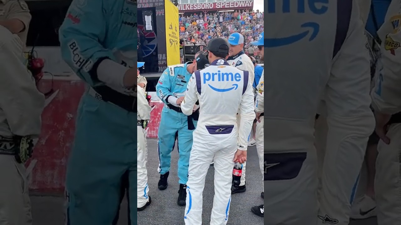 Pit Crew Pulls Prank on NASCAR Champs Blaney and Elliott