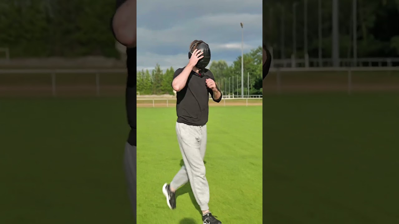 IMPOSSIBLE DE MARCHER TOUT DROIT AVEC ÇA…